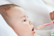 能不能用奶粉冲米糊给宝宝喝 用奶粉冲的米糊可以放多久