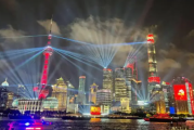 上海2021国庆外滩灯光秀几点开始几点结束