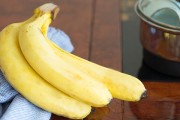 香蕉可以放冰箱冷冻保存吗