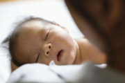 宝宝难入睡是什么原因引起的
